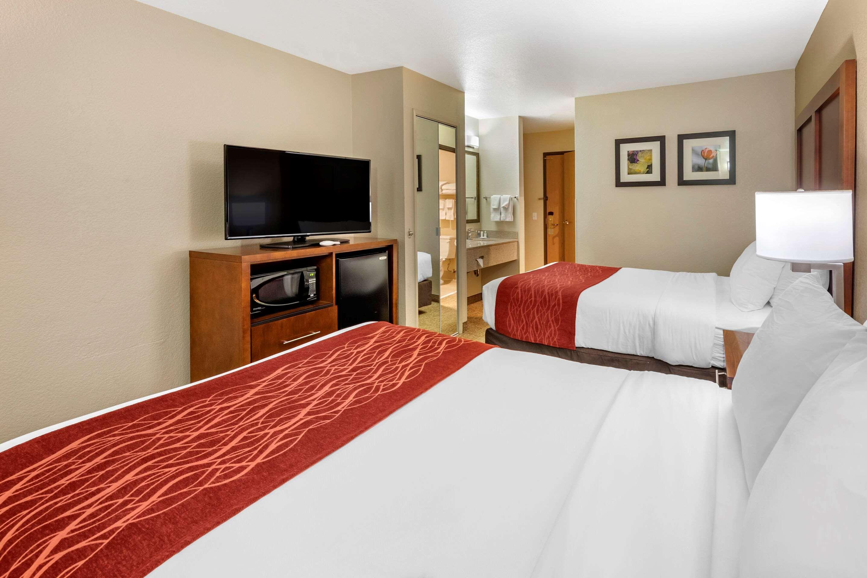 Comfort Inn Fontana Exteriör bild